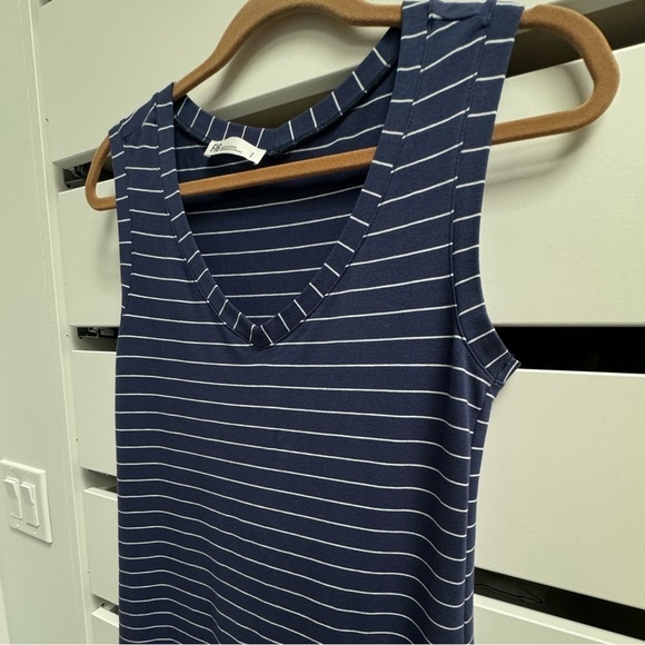 FIG Van Dress In Voyager Stripe V-Neck Sleeveless Maxi Navy White Size Small - Picture 6 of 7